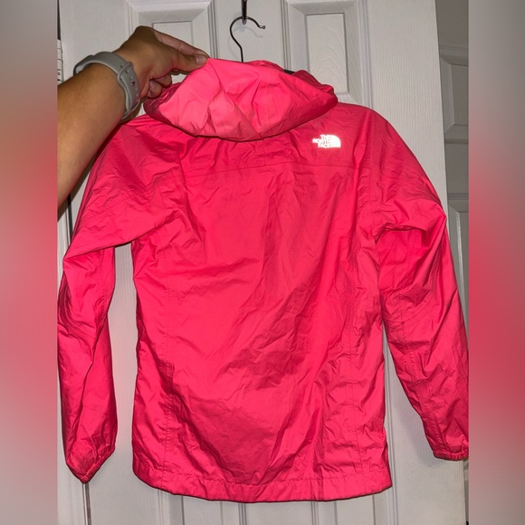 THE NORTH FACE • Girls (10-12) Pink Jacket - Picture 5 of 8